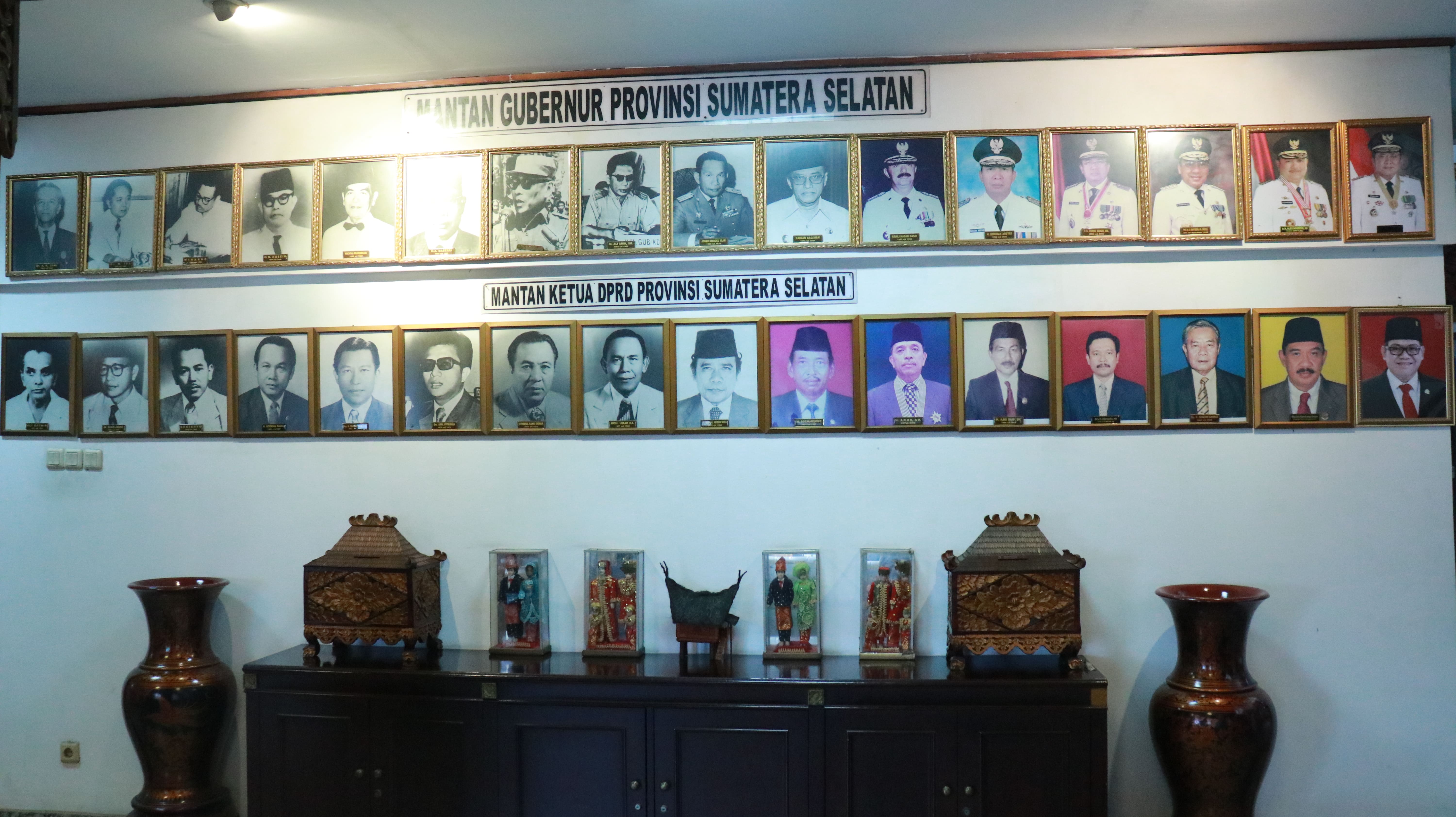 Ruang Tamu Badan Penghubung 2